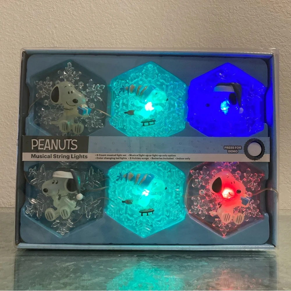 Peanuts Musical String Lights - Picture 8 of 10